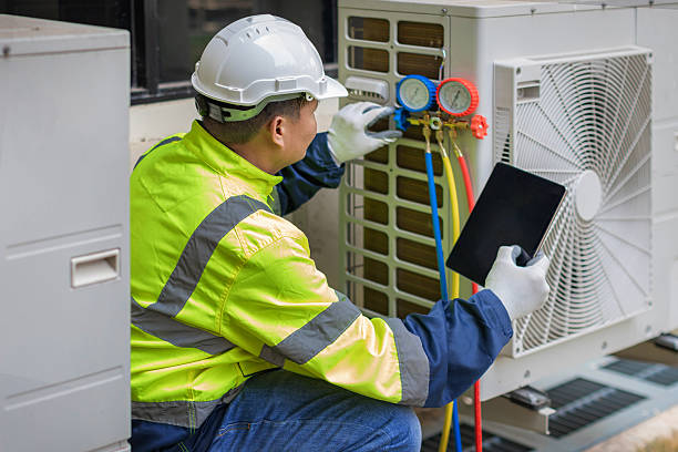 Professional Hvac technician working in Derry, PA